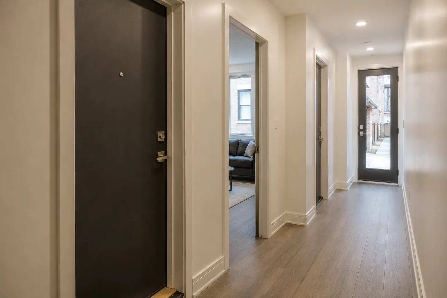 What fourplex construction includes